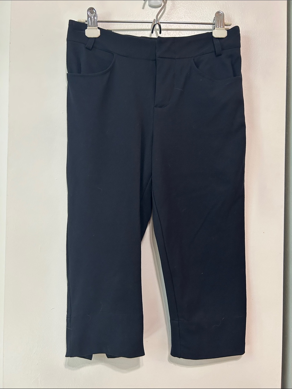 Free People Black Pull-On Capri Pants
